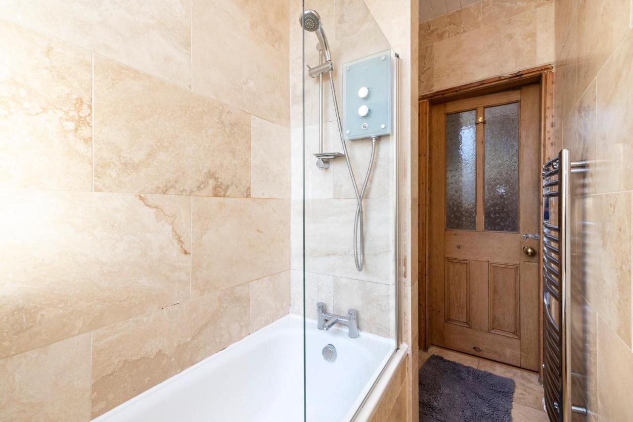 Joivy Old Town 1-Bed Apartment With Stunning Views EDI Exterior foto